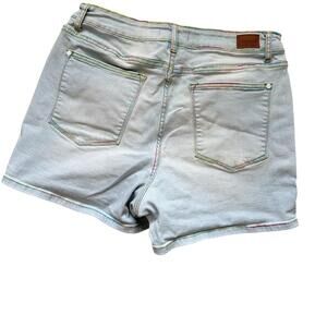 Judy Blue Los Angeles Shorts Women's Size 1XL Blue Inseam 4.5" Stretch Denim